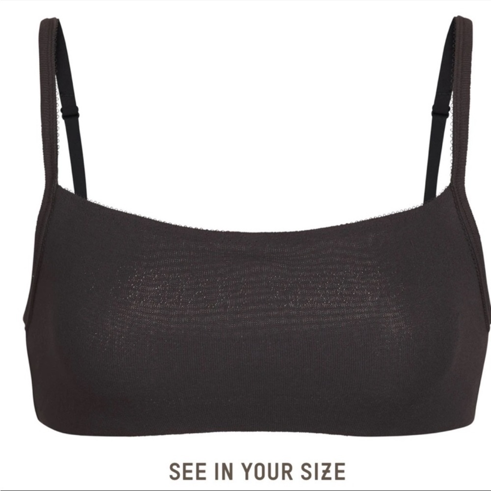 NWT 🏷️ Skims Pointelle Logo Scoop Bralette in Color Snoot 🖤 Size XS
